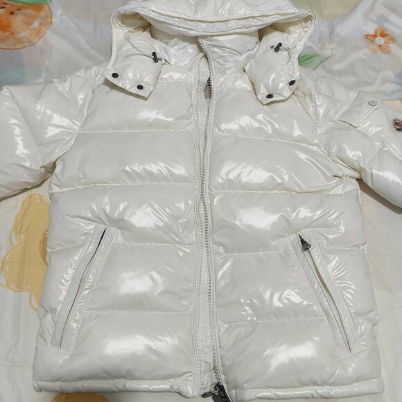 Moncler White Glossy Down Jacket - Picture 2 of 13